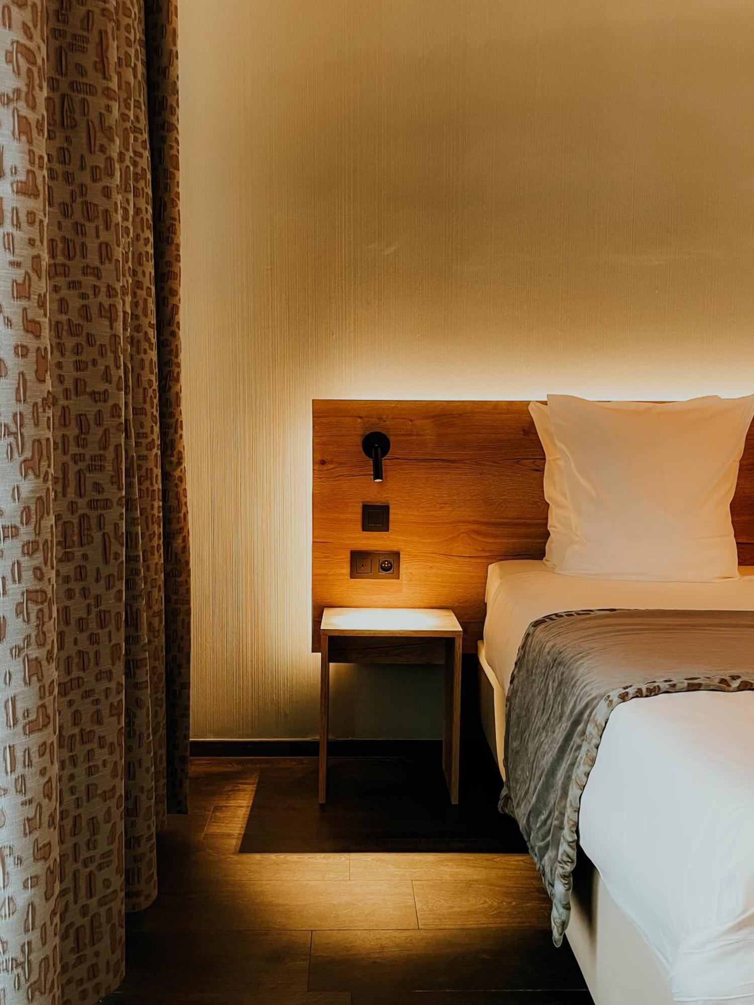Hotel Harmony Гент Екстериор снимка